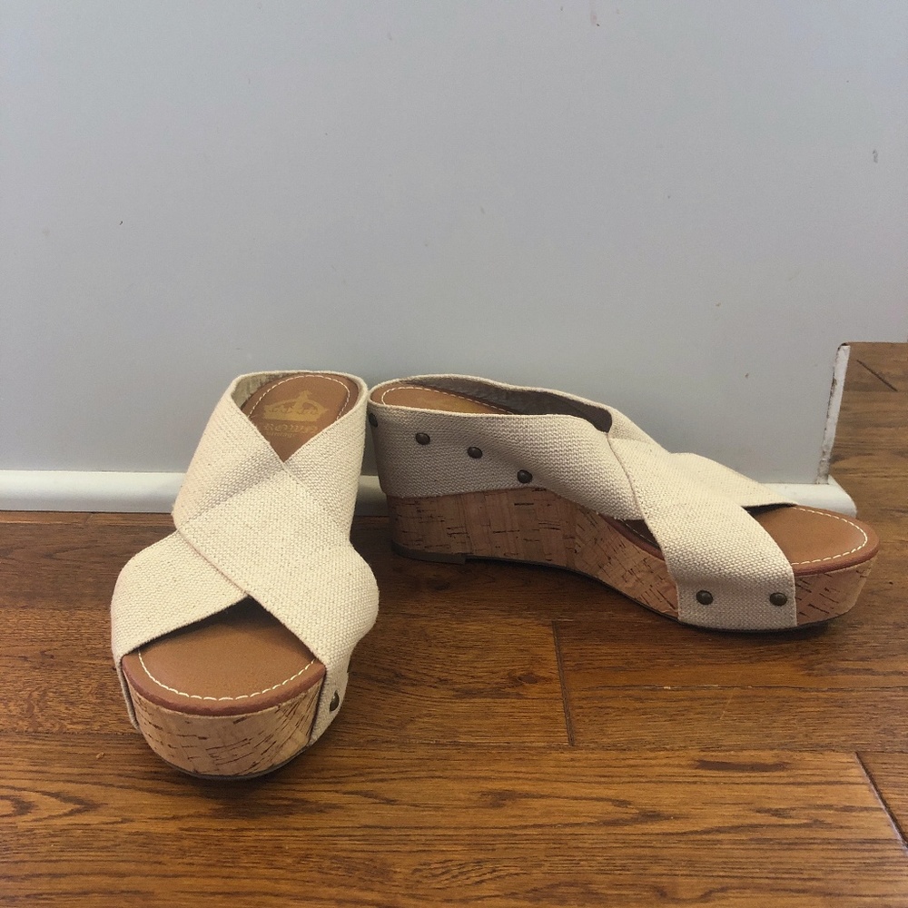 Crown Vintage Criss-Cross Wedge Sandals